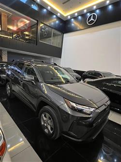 تۆیۆتا ڕاڤ 4